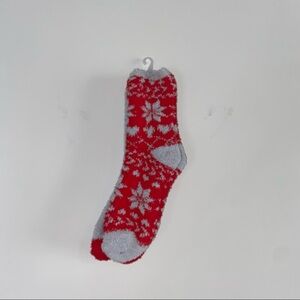 TeeHee Socks Red & Gray Cozy Fuzzy Socks NWT